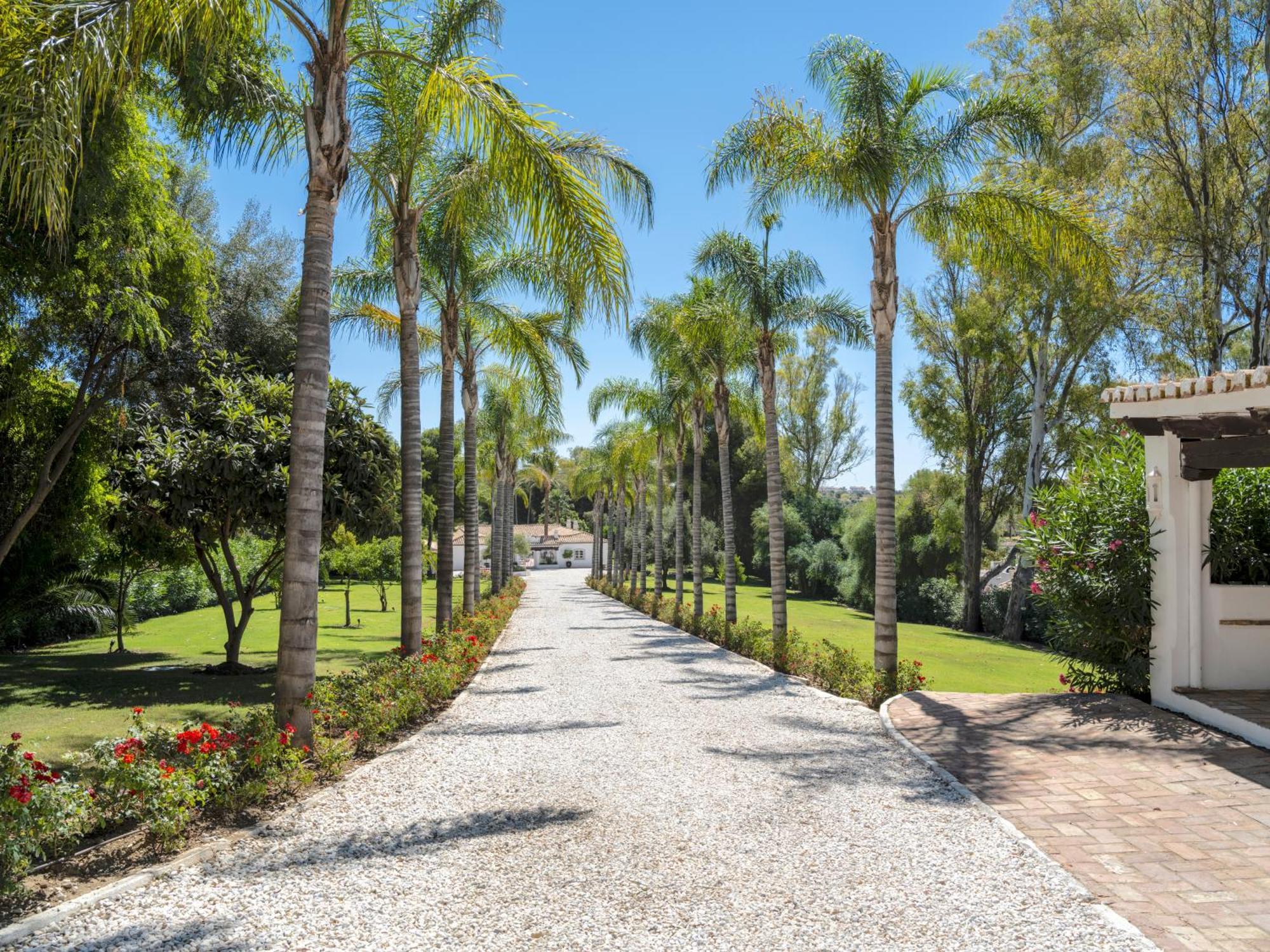 Smb10 Stunning Luxury On A Private Domaine Near Padierna Golf Club Villa *