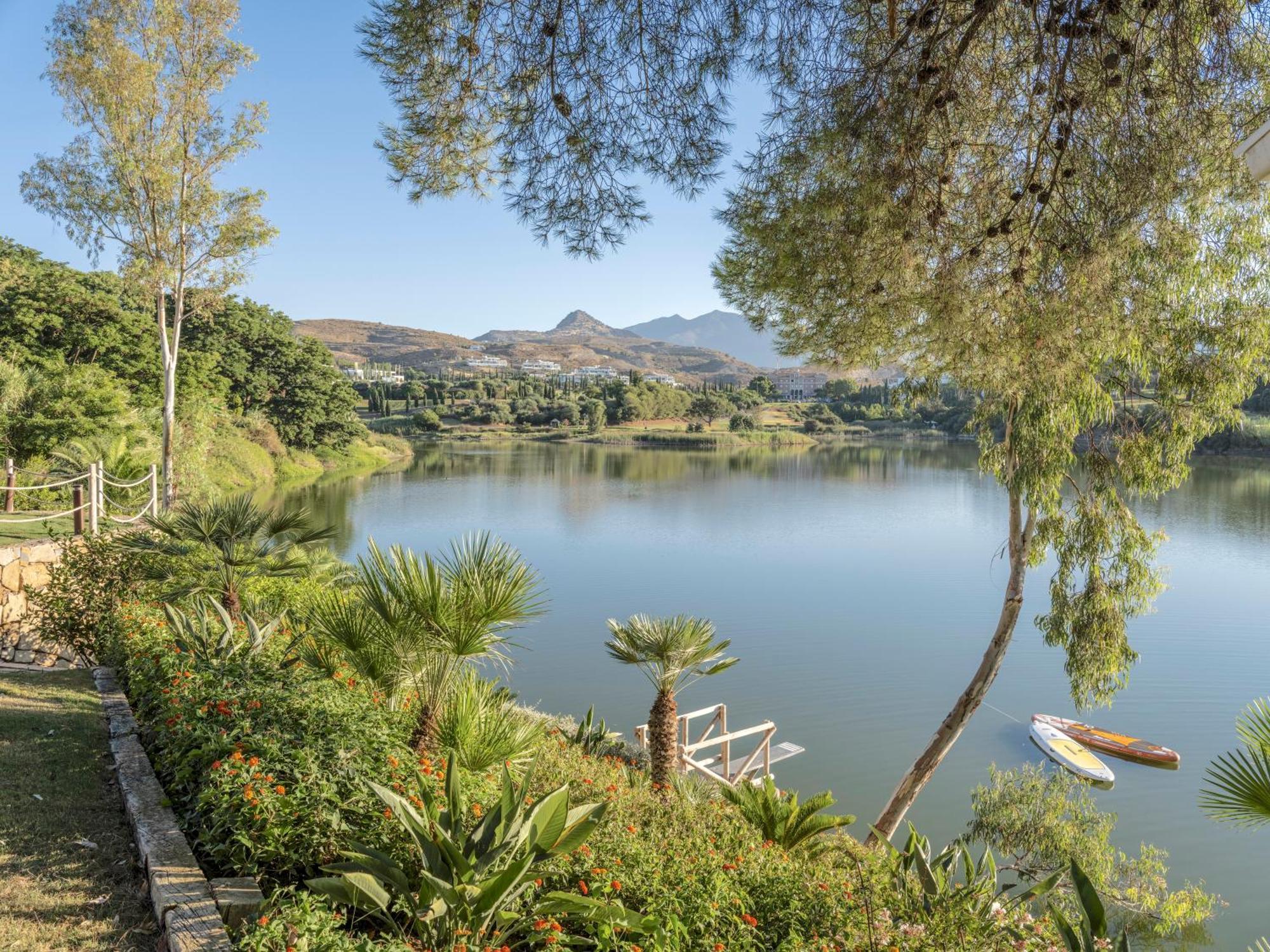 Villa Smb10 Stunning Luxury On A Private Domaine Near Padierna Golf Club Estepona
