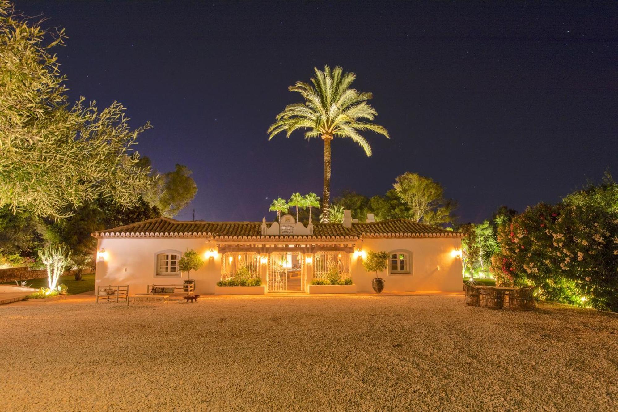 Smb10 Stunning Luxury On A Private Domaine Near Padierna Golf Club Estepona