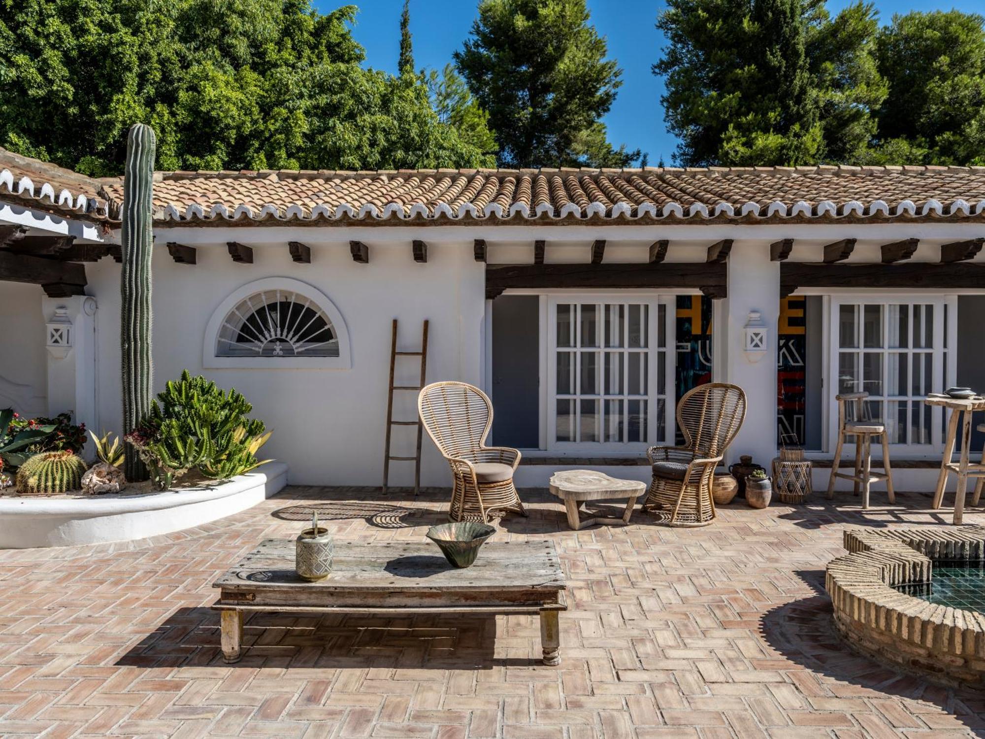 Smb10 Stunning Luxury On A Private Domaine Near Padierna Golf Club Estepona